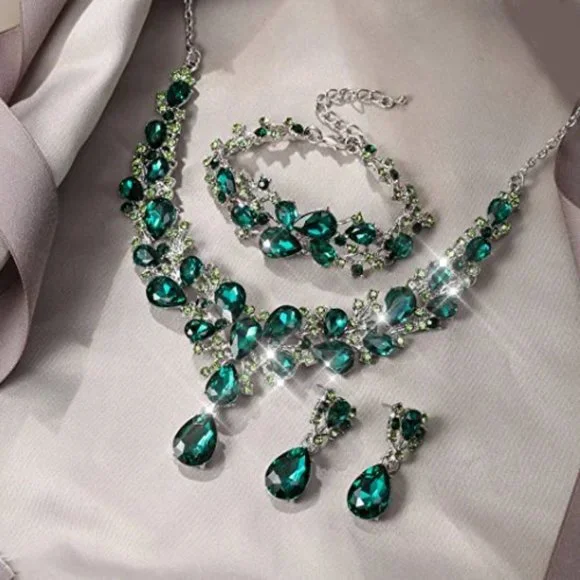 NEW Sparkling Bling Swarovski Crystal Rhinestone Wedding Necklace Set + … - Picture 10 of 16
